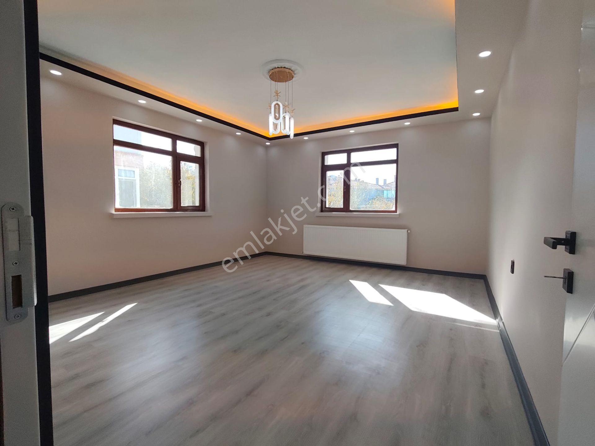 Yılmaz Gayrımenkulden 3+1 Cadde Üzeri Ful Yapılı 2 Ara Kat Pazarlıklı — fotoğraf 16