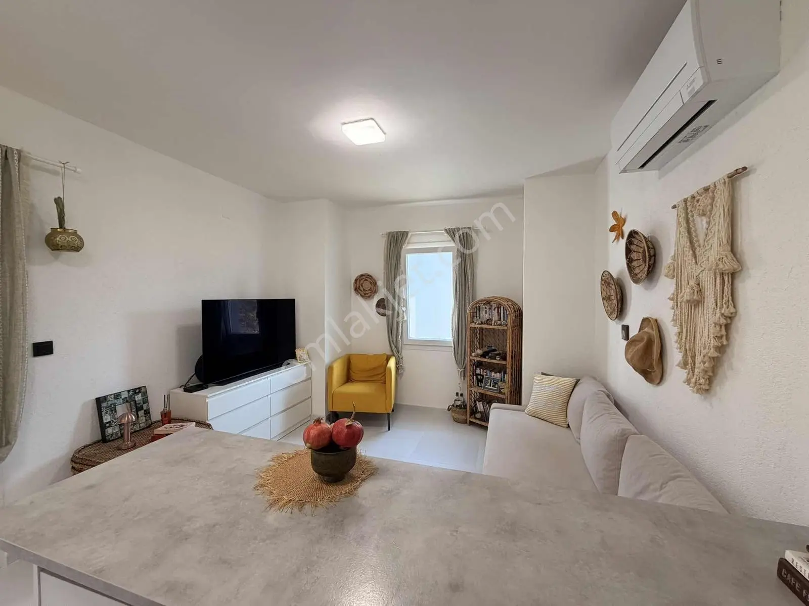 Bodrum Türkbükü Havuzlu Site İçerisinde 1+1 Daire Sahile 200 M — fotoğraf 3