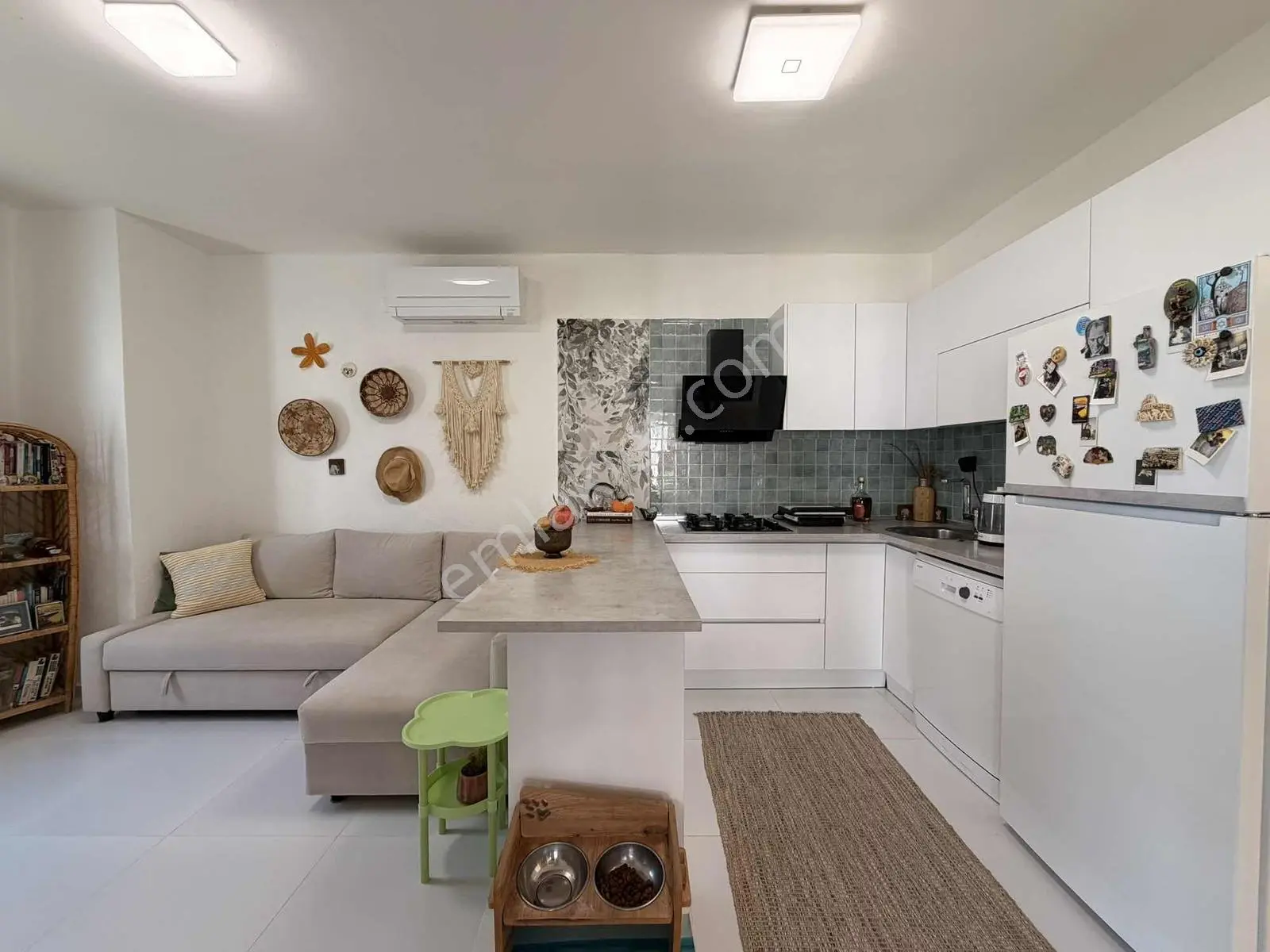 Bodrum Türkbükü Havuzlu Site İçerisinde 1+1 Daire Sahile 200 M — fotoğraf 6