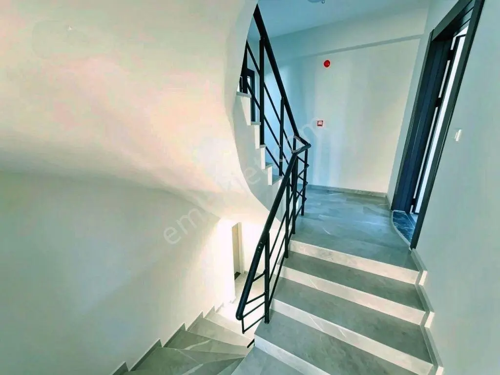 Uytundan Gürede Mustakil Tadında Satılık Lüks 2+1 Daire — fotoğraf 12