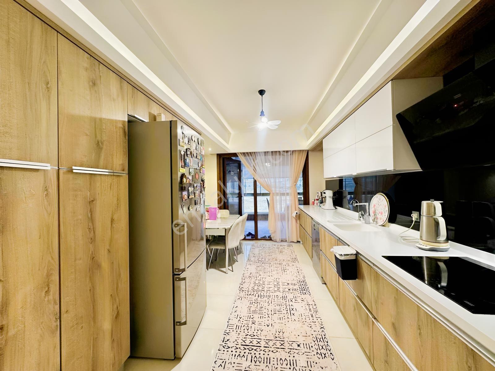 Bağlıca Mermeroğlu Caddesinde V Gate Sitesinde Satılık 4+1 Daire — fotoğraf 7
