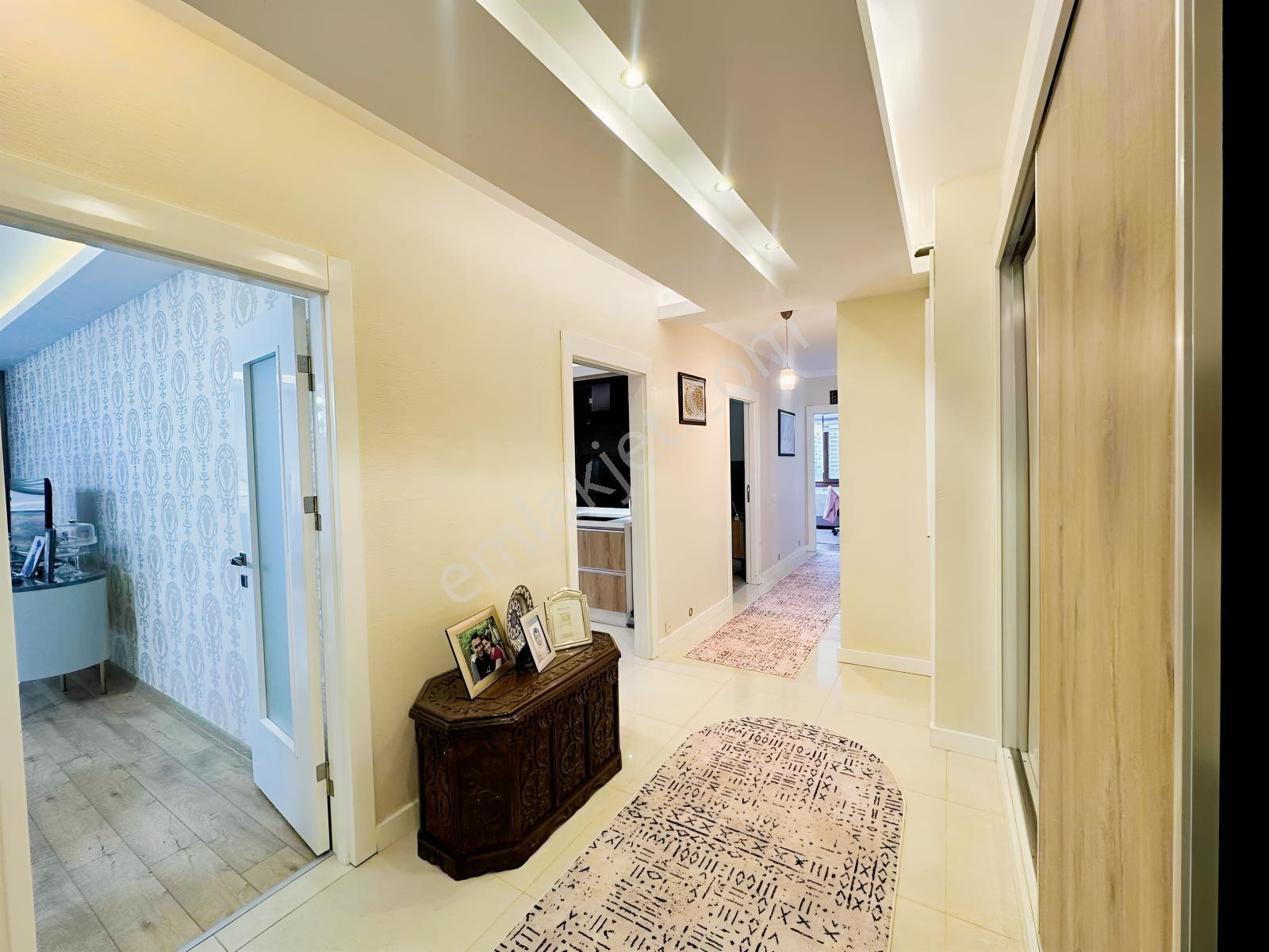 Bağlıca Mermeroğlu Caddesinde V Gate Sitesinde Satılık 4+1 Daire — fotoğraf 16