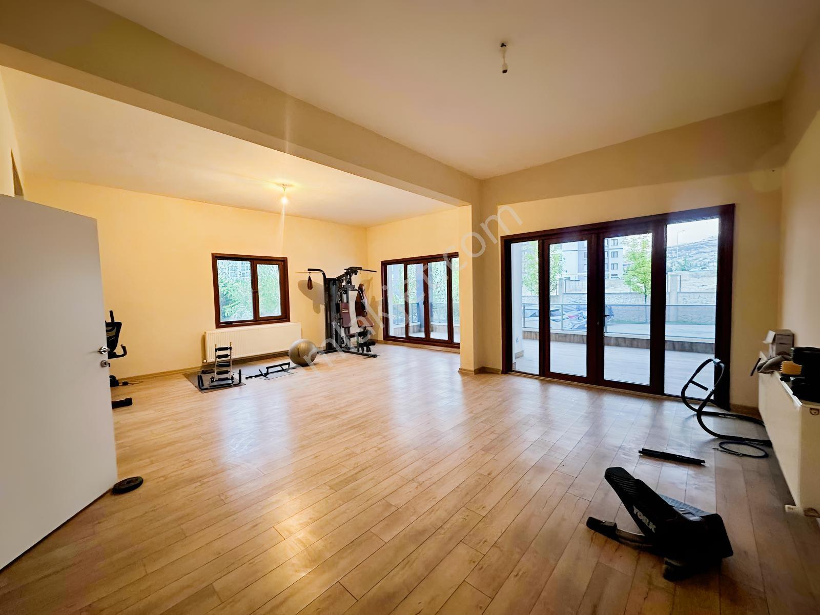 Bağlıca Mermeroğlu Caddesinde V Gate Sitesinde Satılık 4+1 Daire — fotoğraf 33