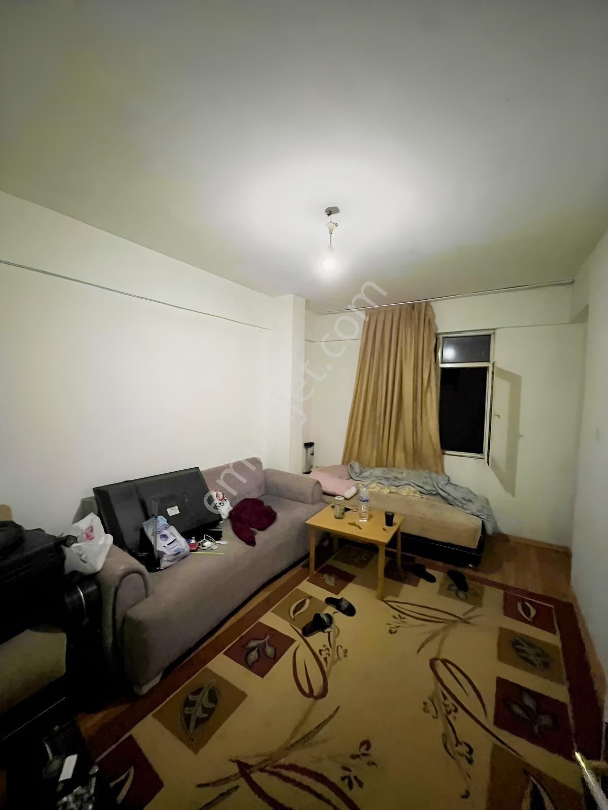 178 M² Arsa Üzerinde 6 Daire + 1 Dükkan Satılık Komple Bina — fotoğraf 24