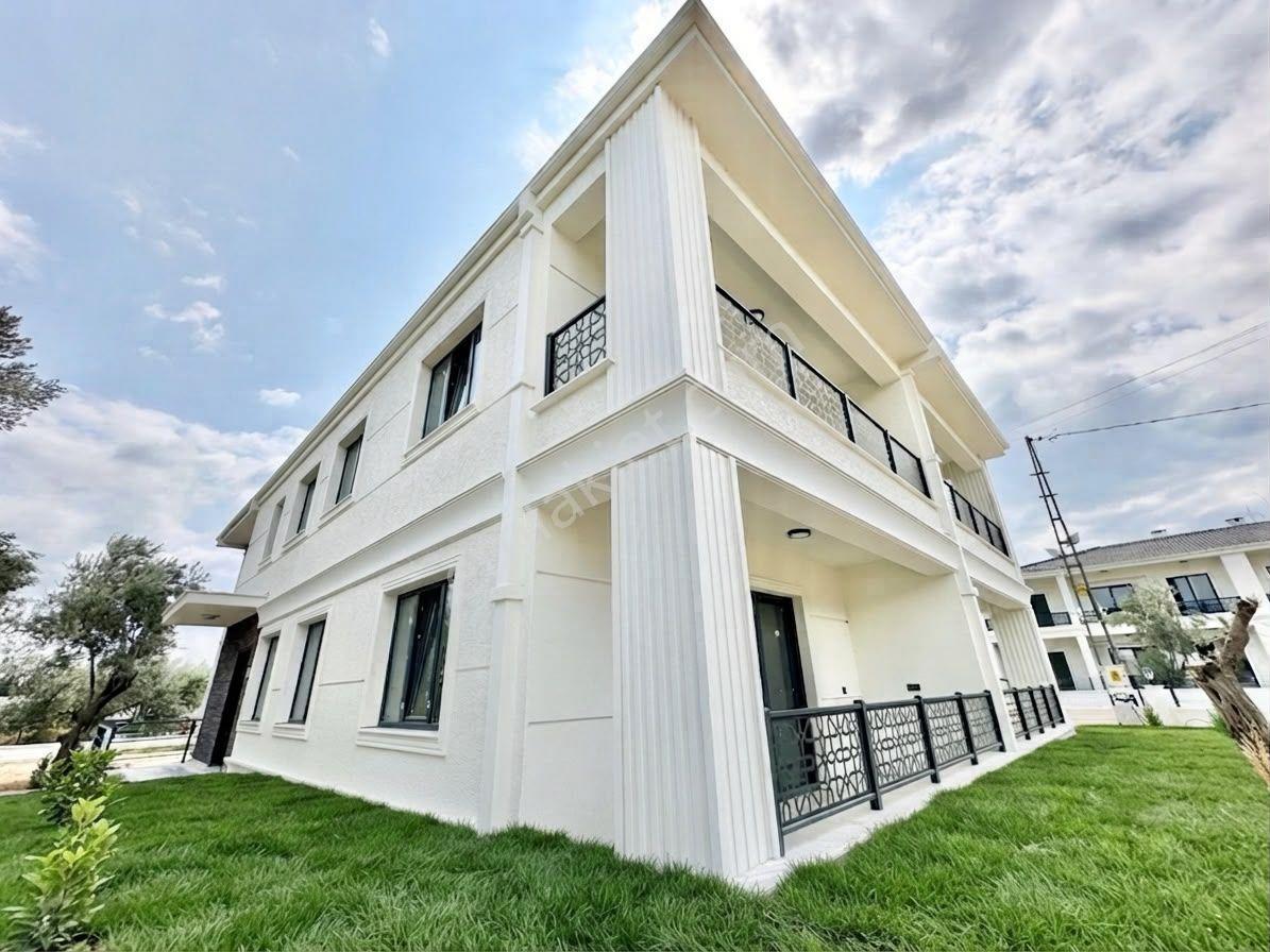 ꧁ay Emlaktan꧂güre Kazdağlarında Lüks Sitede Huzur Bulacağınız Satılık 2+1 Köşe Ön Cephe Yazlık — fotoğraf 4