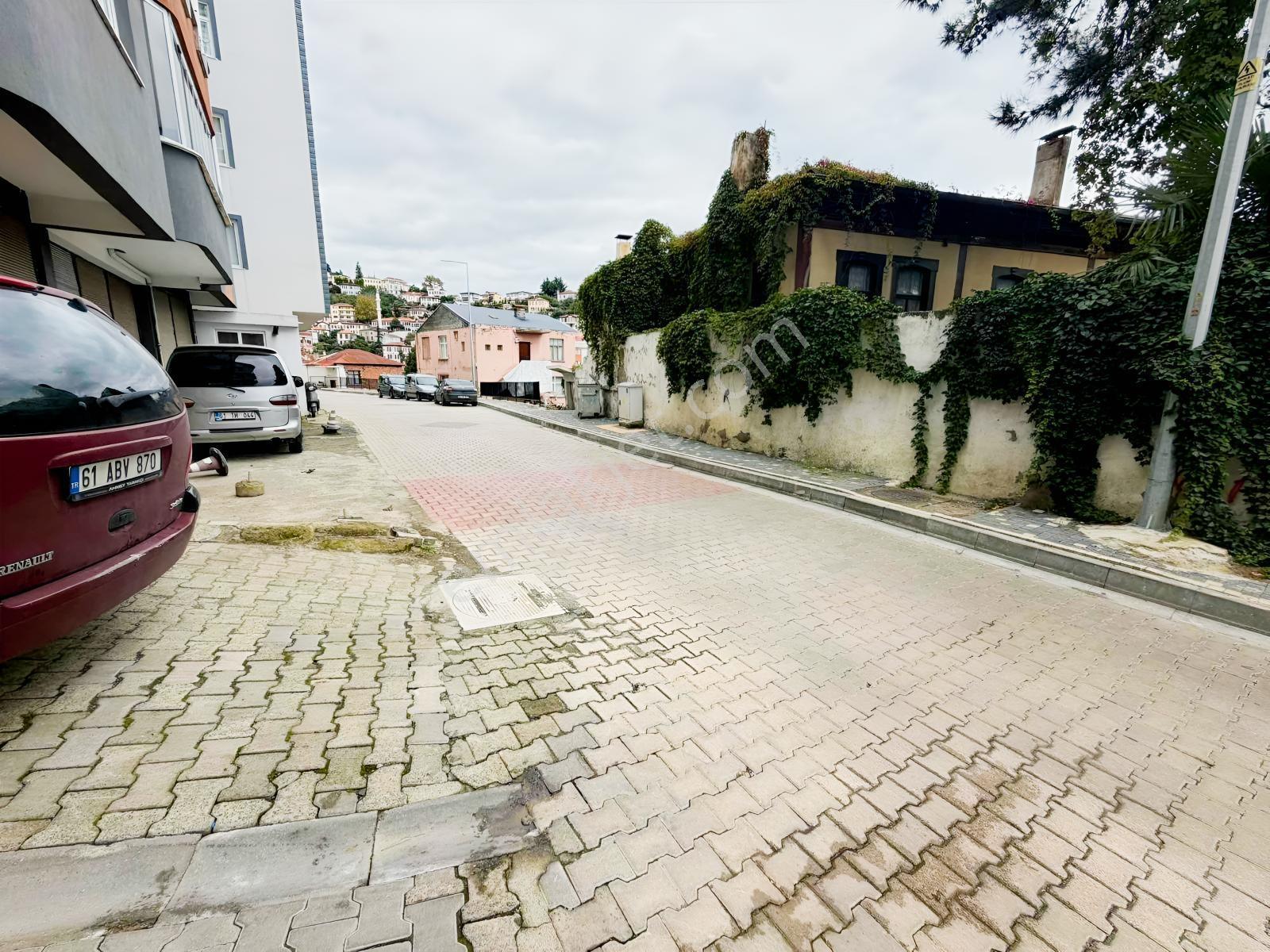 Yardım Emlaktan Akçaabat Dürbinarda Komple Satılık Bina — fotoğraf 38