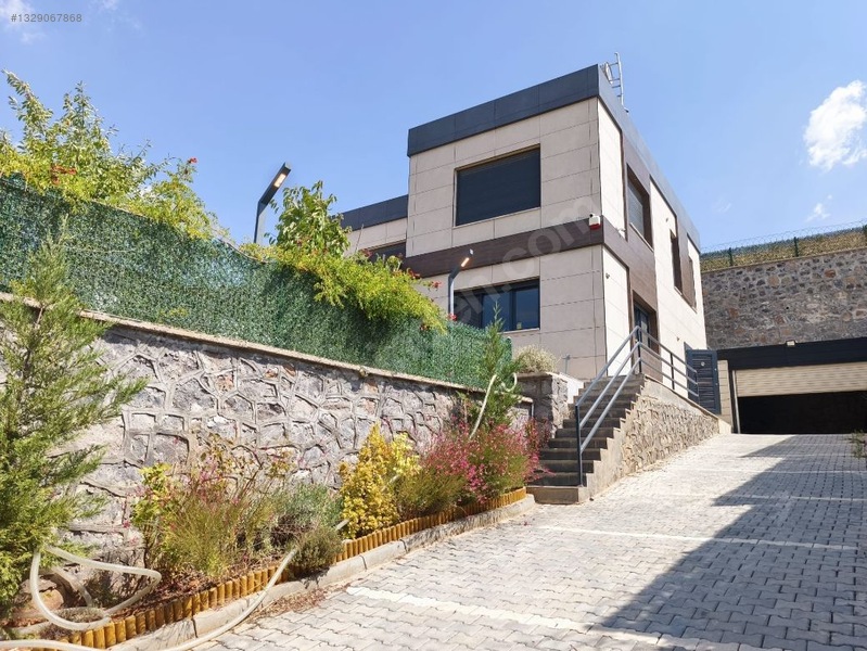 Remax Özgür'den Burç Esentepe De Müthiş Yaşam Alanı Eşyalı Villa — fotoğraf 7