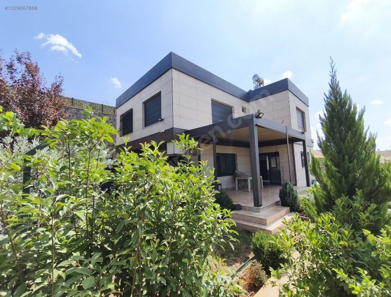 Remax Özgür'den Burç Esentepe De Müthiş Yaşam Alanı Eşyalı Villa — fotoğraf 17