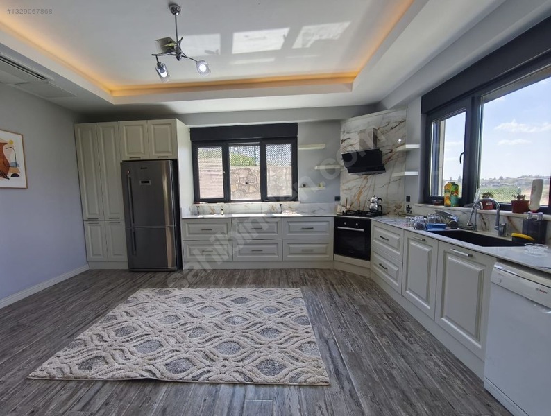 Remax Özgür'den Burç Esentepe De Müthiş Yaşam Alanı Eşyalı Villa — fotoğraf 30