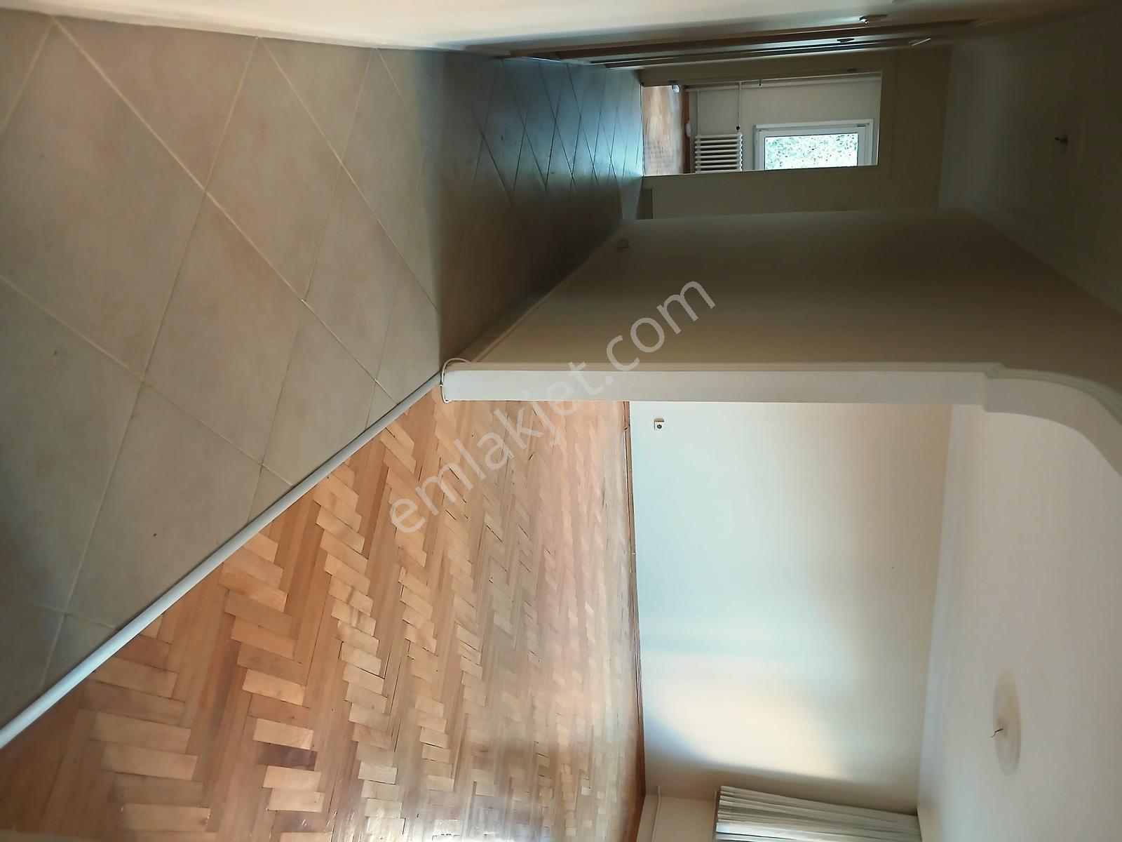 Kozyatağı Oyak C Sitesi'nde Satılık 3+1 Daire — fotoğraf 4