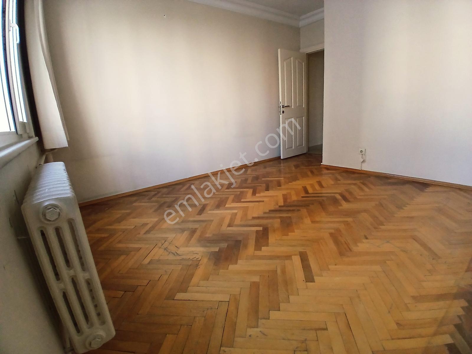 Kozyatağı Oyak C Sitesi'nde Satılık 3+1 Daire — fotoğraf 15
