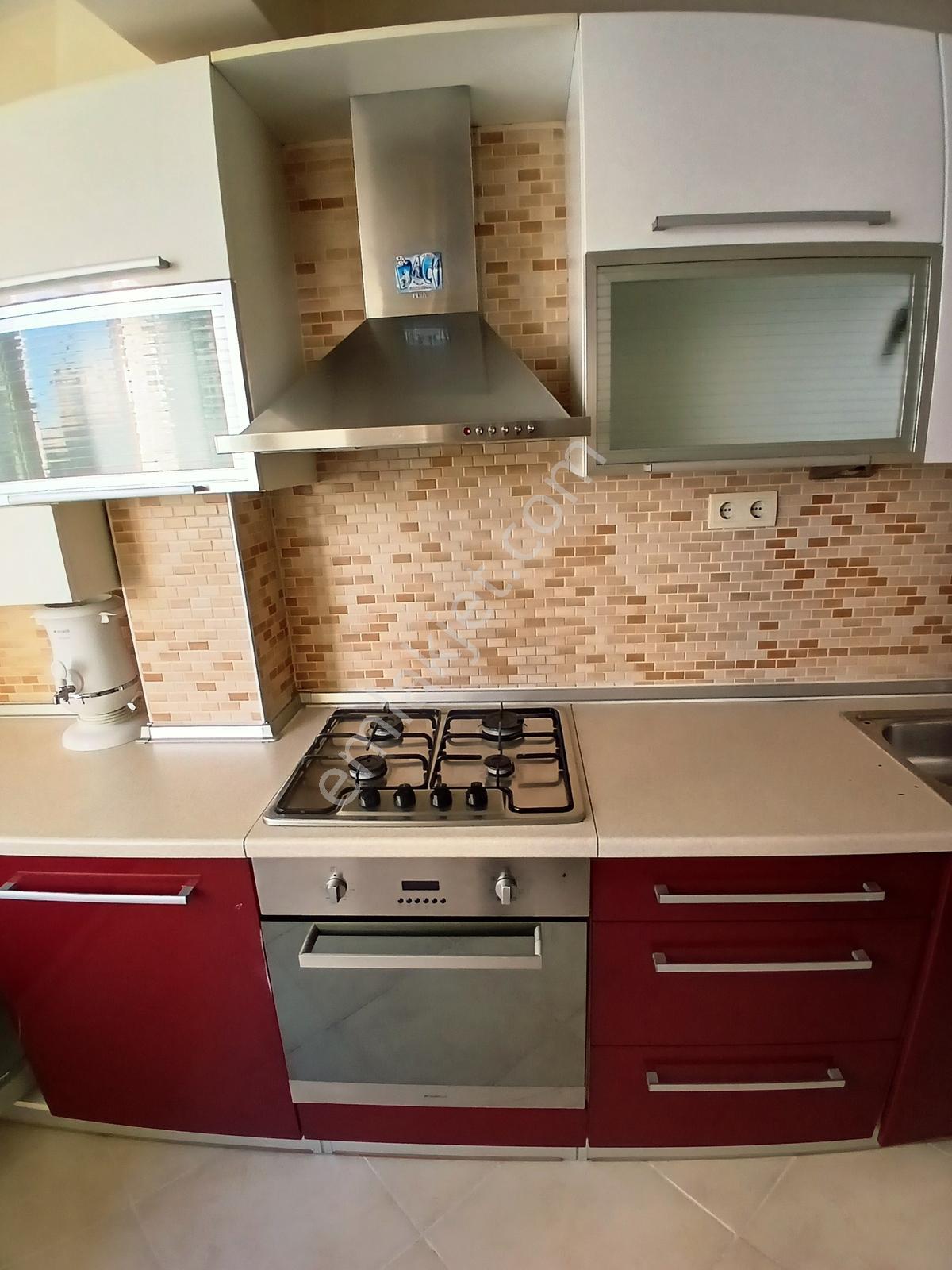 Kozyatağı Oyak C Sitesi'nde Satılık 3+1 Daire — fotoğraf 20