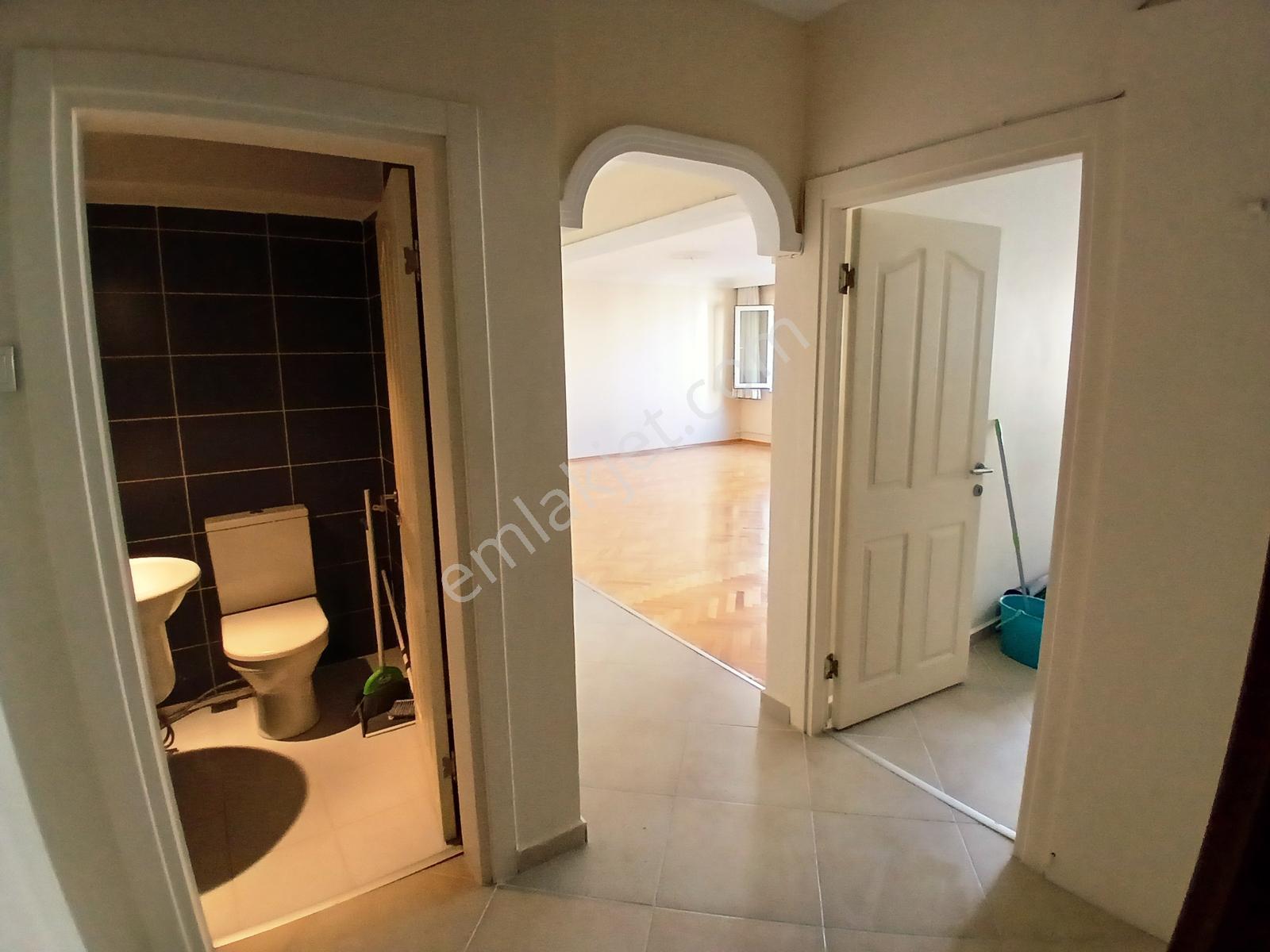 Kozyatağı Oyak C Sitesi'nde Satılık 3+1 Daire — fotoğraf 25