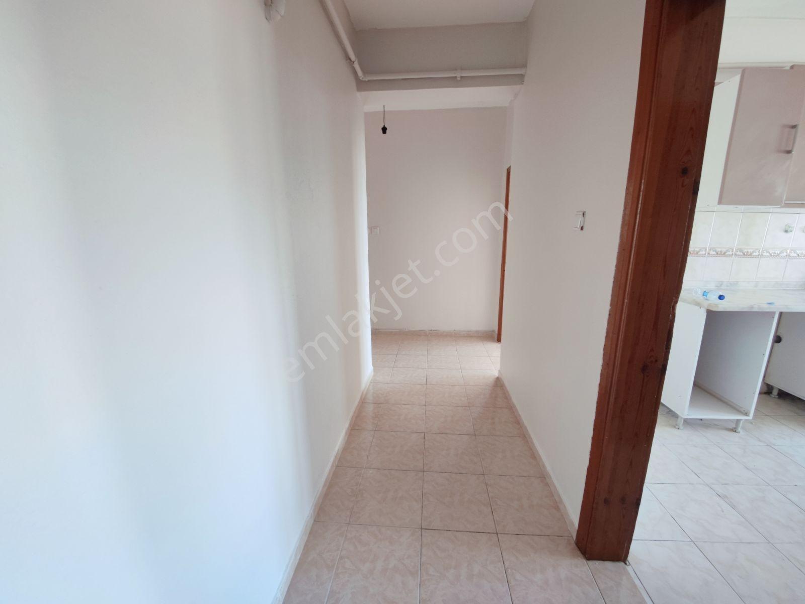 Çamçeşme Mah E-5 Cuma Pazarına Yakın 2+1 Kombili Daire — fotoğraf 23