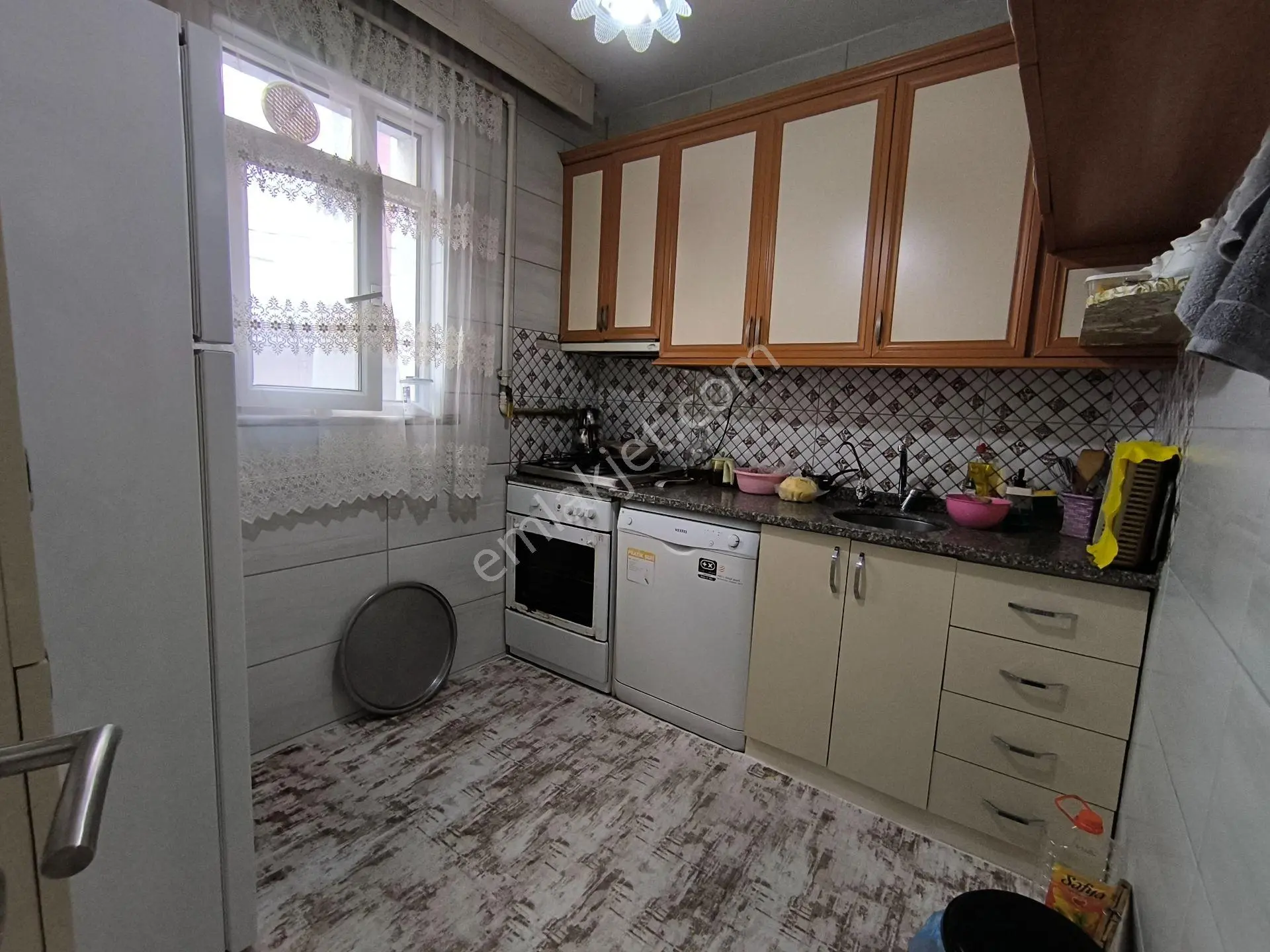 Yenibosnada 2+1 115m2 1.kat Hisseli Daire — fotoğraf 5