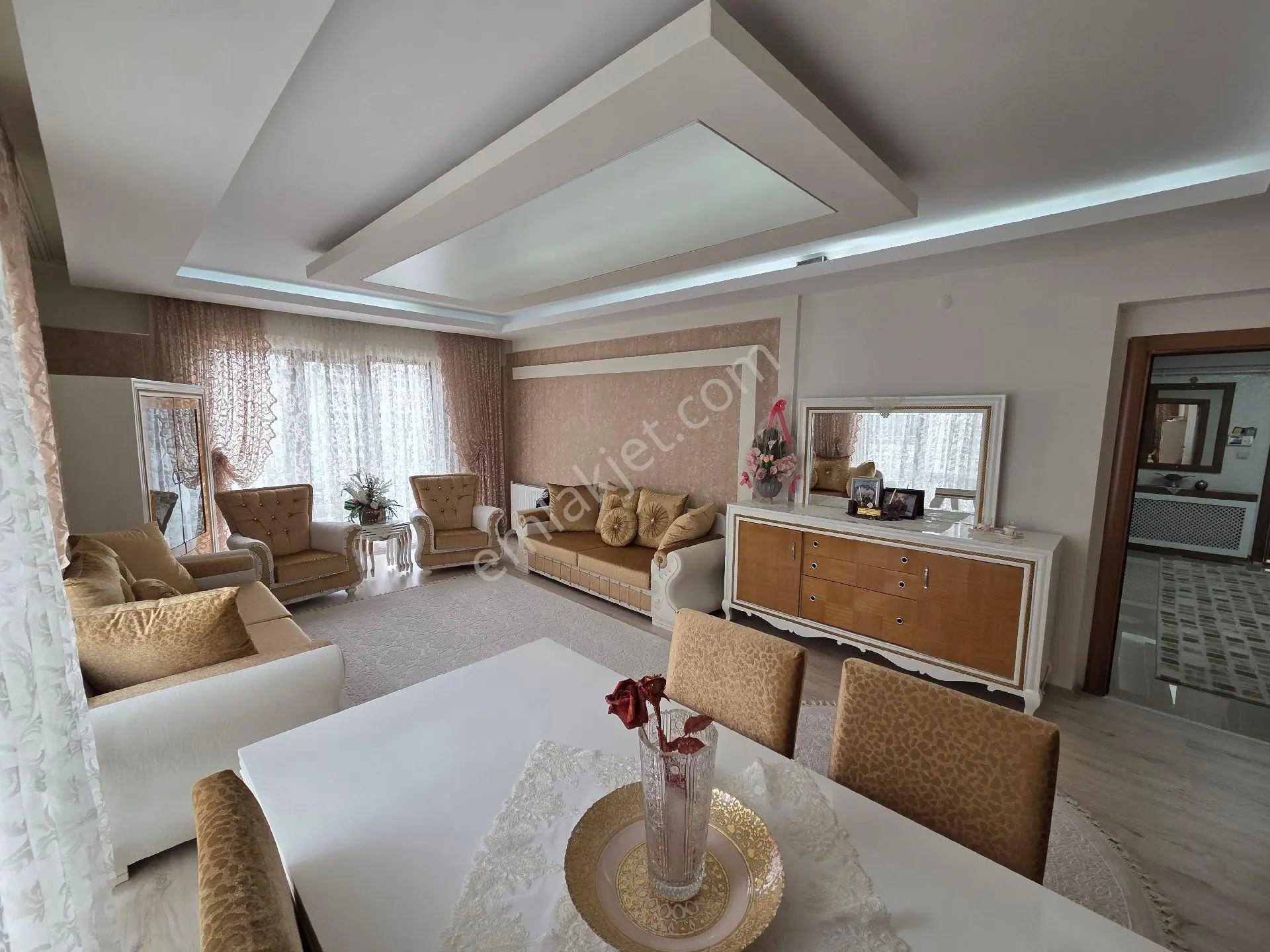 Doğukan Real Estate | İmam Azam Camii Karşısında Prestijli Yaşam Alanı | 4+1 - 2...