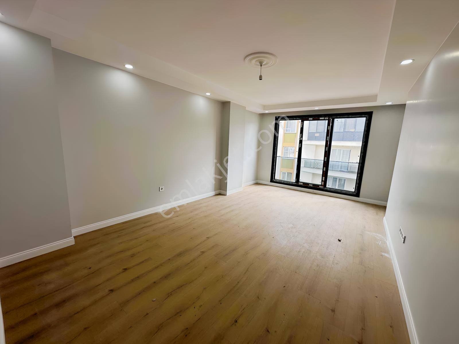 Yeni Mahalle Butik Site Geniş Kullanışlı Satılık Sıfır 2+1 Daire
