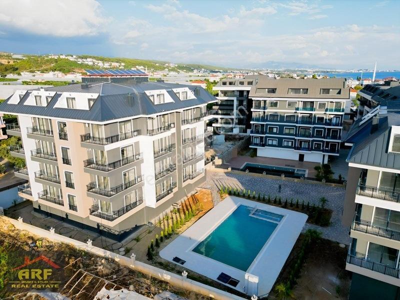 Okurcalarda Denize Sıfır 120 M² Satılık 2+1 Dubleks | Havuzlu — fotoğraf 4