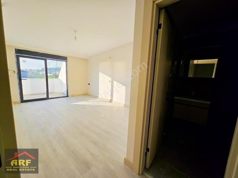 Okurcalarda Denize Sıfır 120 M² Satılık 2+1 Dubleks | Havuzlu — fotoğraf 16
