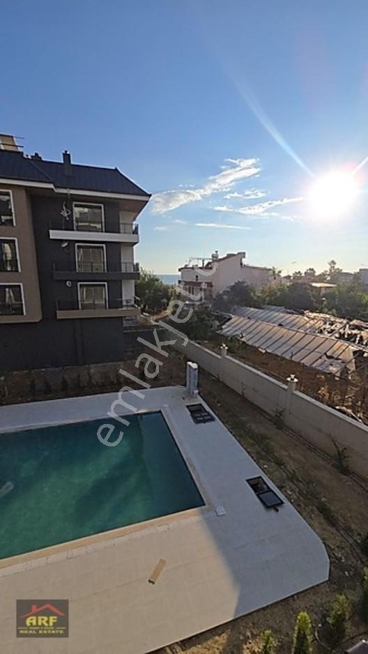 Okurcalarda Denize Sıfır 120 M² Satılık 2+1 Dubleks | Havuzlu — fotoğraf 24