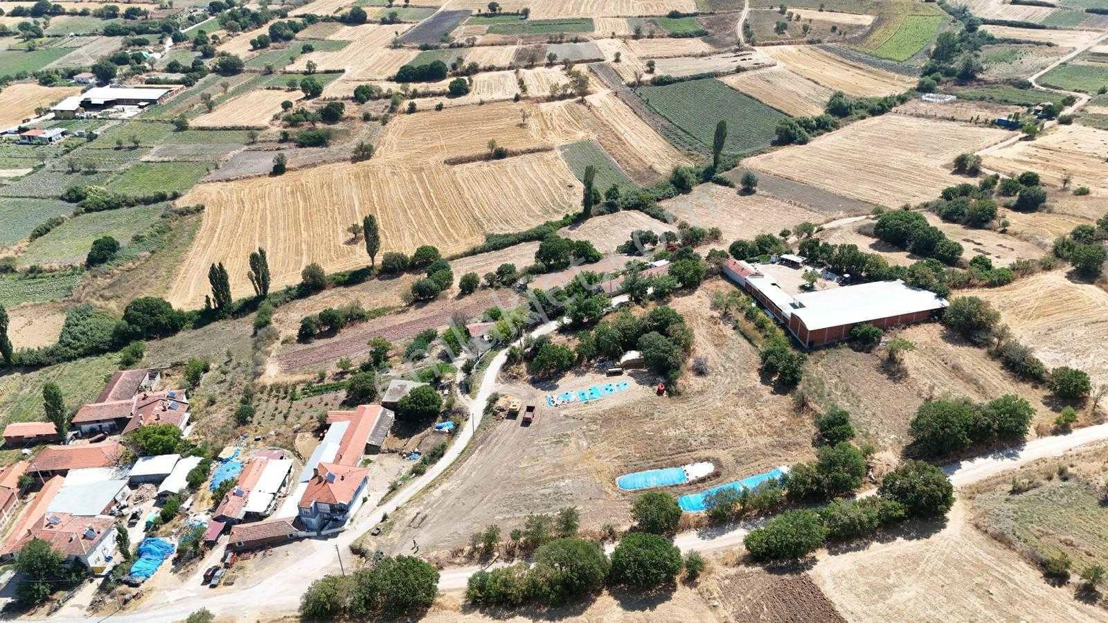 Remax Mıd Nergız Mahallesı 831 M² Imarlı Arsa — fotoğraf 8