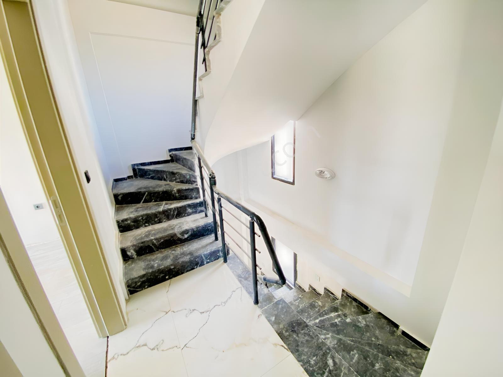 Seferihisar Doğanbey Bölgesin'de 3+1 Villa!!!! — fotoğraf 14