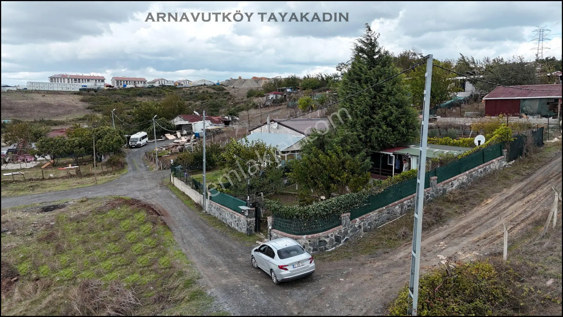 Arnavutköy Tayakadında Yapı Kayıt Belgeli İmarlı 378m2 Arsa — fotoğraf 2