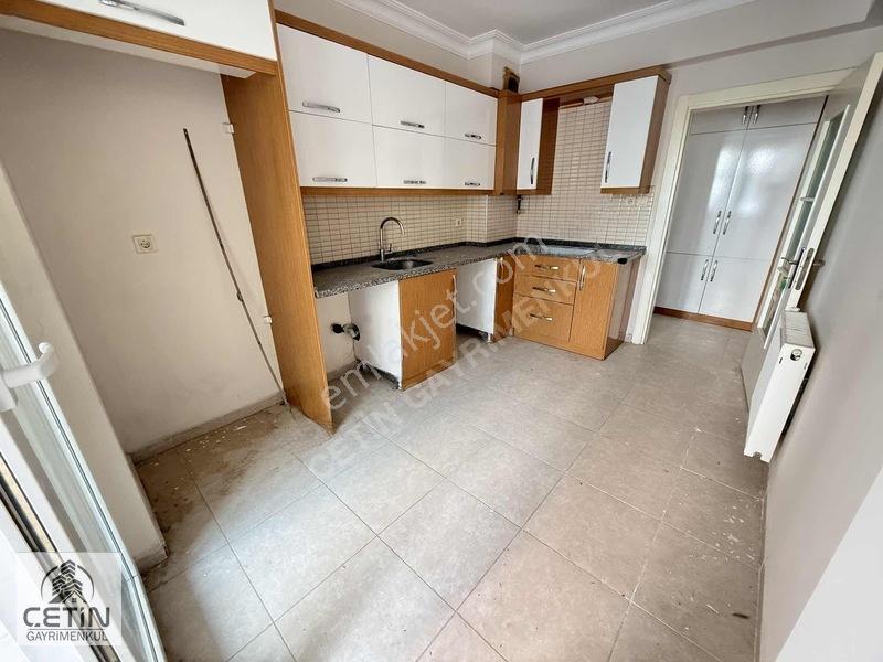 Çetin Gayrimenkulden Nüfus Müdürlüğü & Sosyete Pazarı Civ 2+0