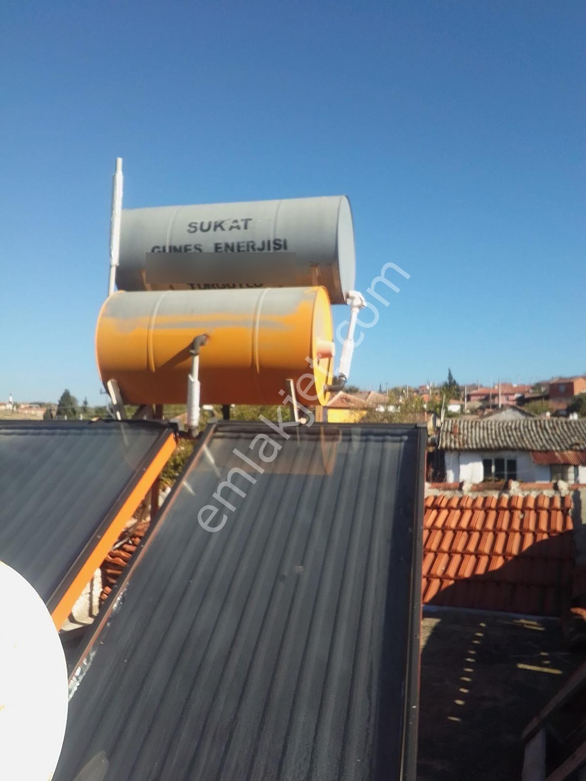 Acil Satılık! Turgutlu Sinirli’de 242 M² Tek Tapu Bahçeli Müstakil Ev — fotoğraf 6