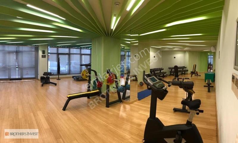 Brothers'tan Ne 04 Projesi Yüksek Kat Çift Cephe Boş Studyo — fotoğraf 18