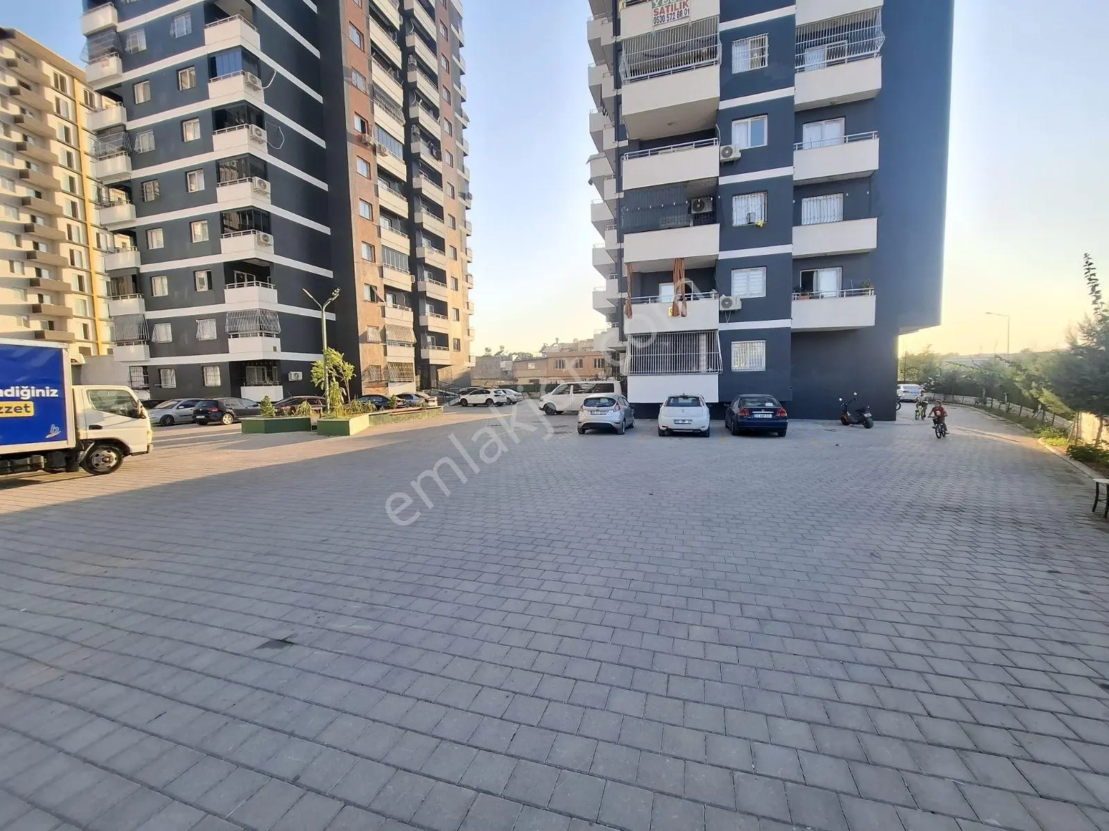 E-5 Yoluna Çok Yakın Özel Güvenlikli Acill Satılık 3+1 Daire — fotoğraf 44