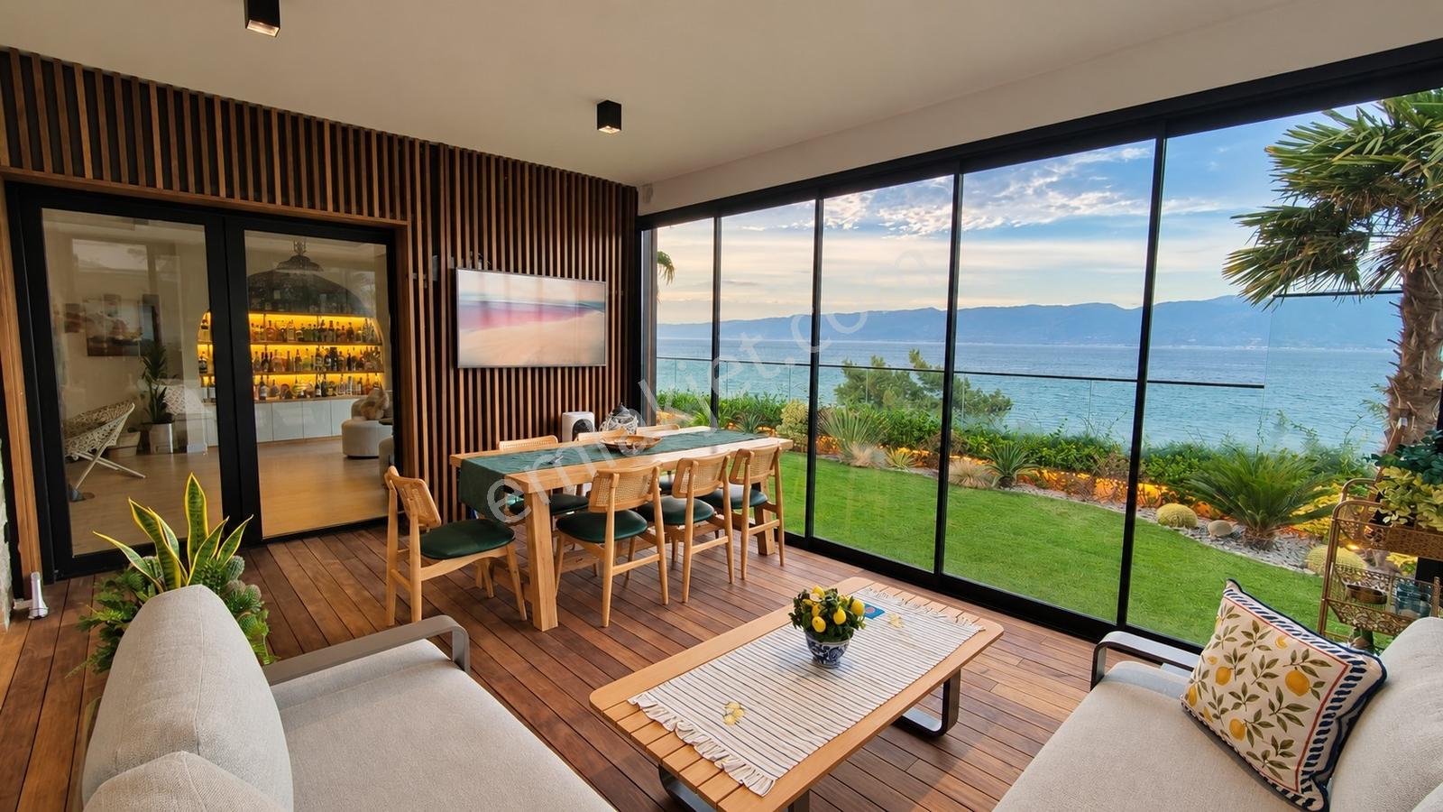 Modern, Zarif Ve Emsalsiz Kesintisiz Deniz Manzaralı Villa — fotoğraf 14