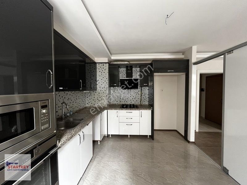 Donanmacı Mahallesi'nde Satılık 3+1 Daire — fotoğraf 6