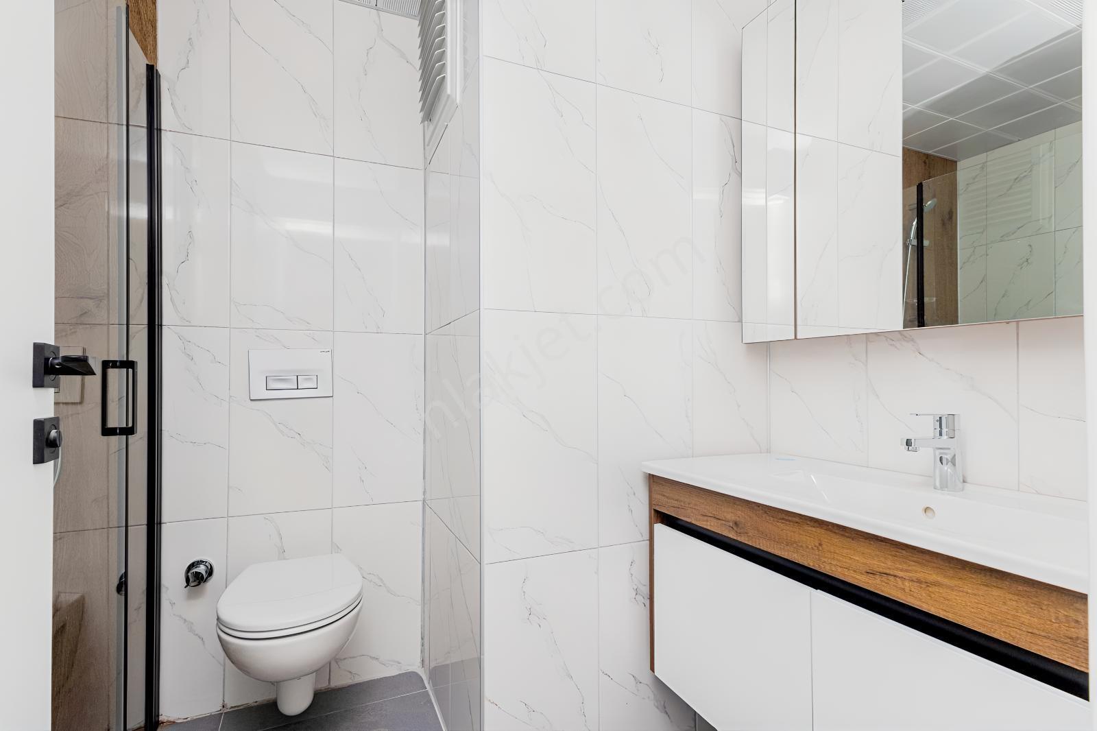 Yetişen Alır / 148 M2, Ara Kat / 5 Yıldızlı Otel Gibi Site — fotoğraf 4