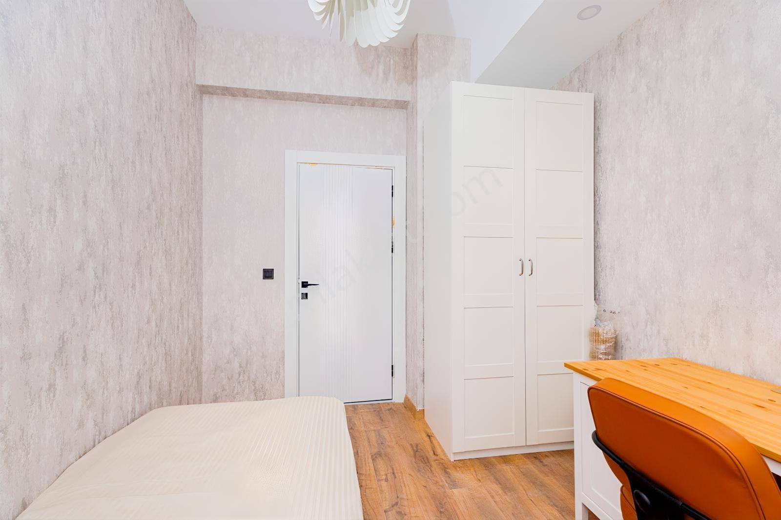 Yetişen Alır / 148 M2, Ara Kat / 5 Yıldızlı Otel Gibi Site — fotoğraf 12