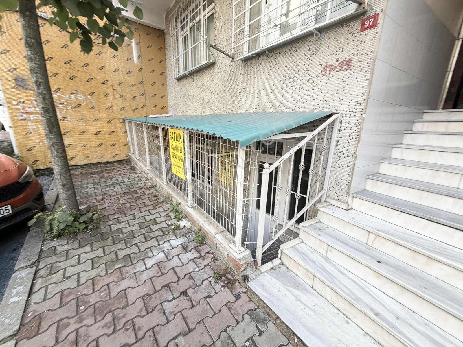 Demir İnşaat G.o.paşada 2+1 K.uygun Kottan Camları Yüksek B.kat — fotoğraf 17