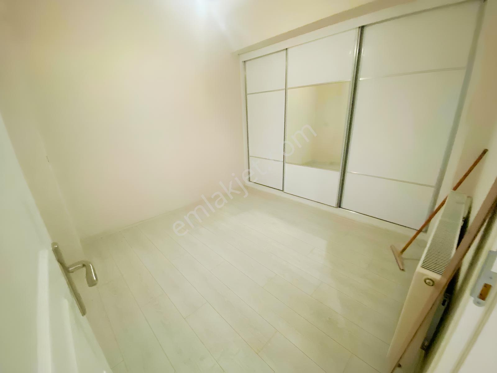 Cumhuriyetde 3+1 Yüksek Giriş Katı — fotoğraf 4
