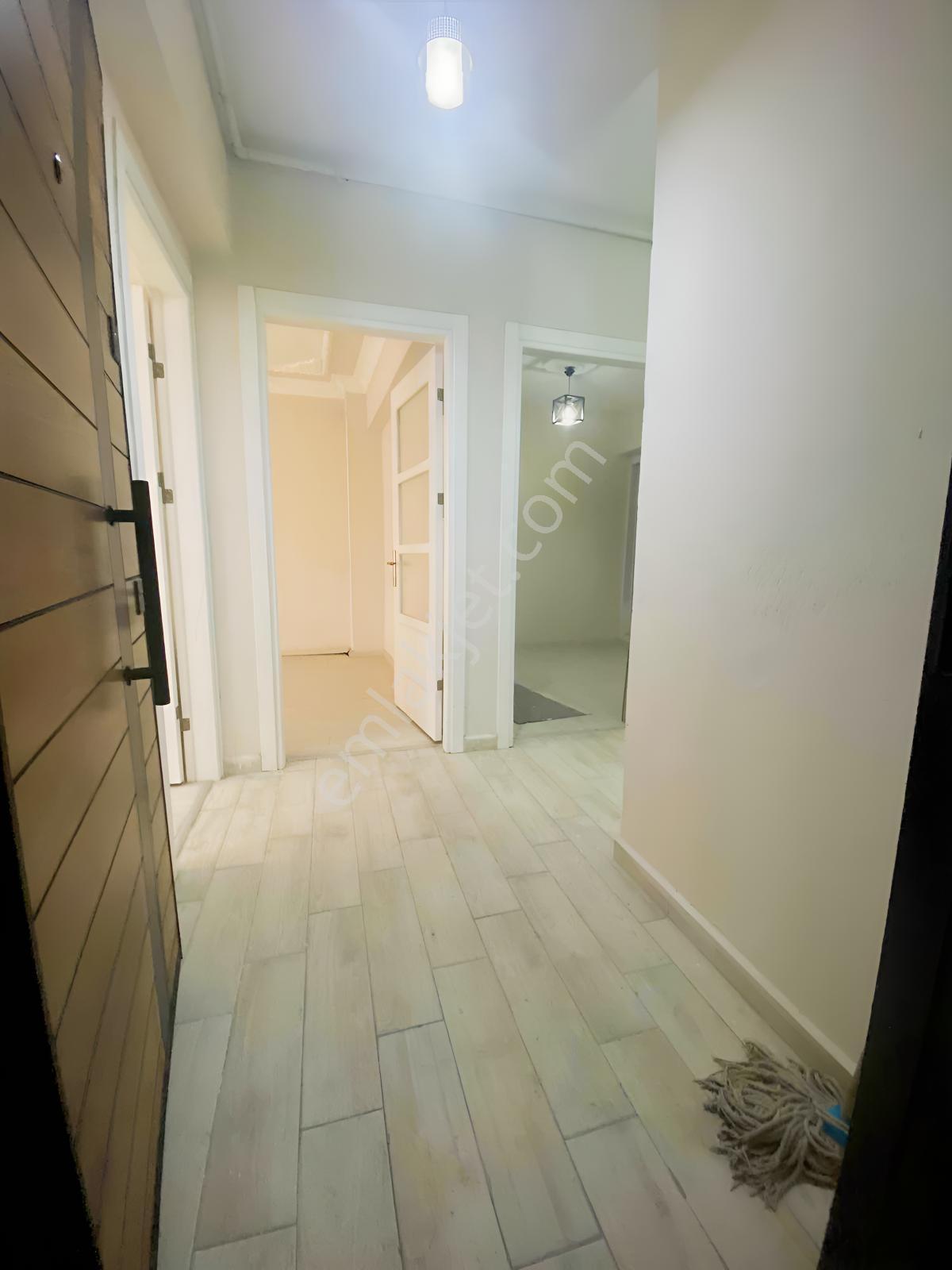 Cumhuriyetde 3+1 Yüksek Giriş Katı — fotoğraf 6