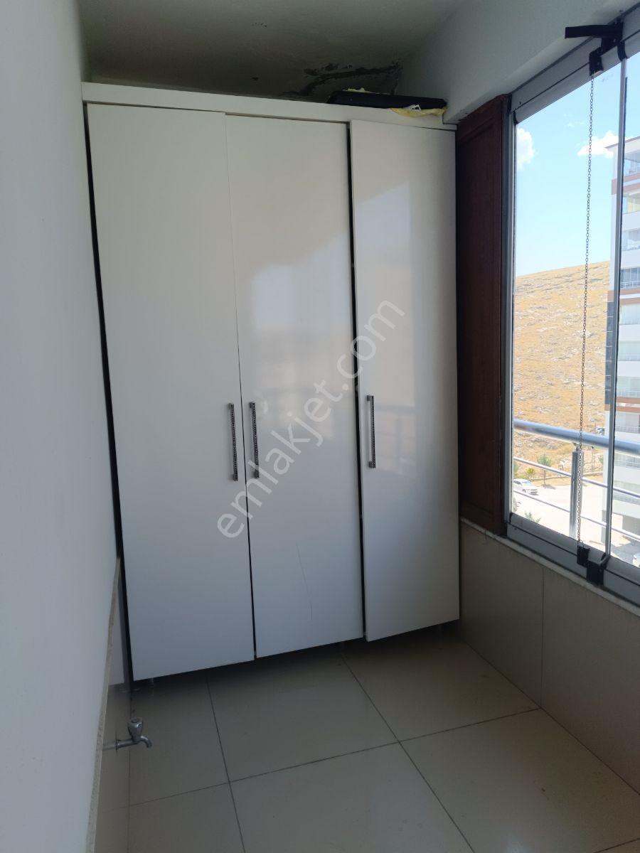 Adil Emlak'tan Acil Satılık Cumhuriyet Mh 4+1 Daire — fotoğraf 15