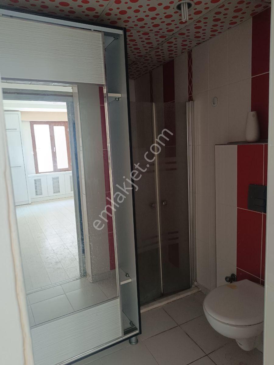 Adil Emlak'tan Acil Satılık Cumhuriyet Mh 4+1 Daire — fotoğraf 24
