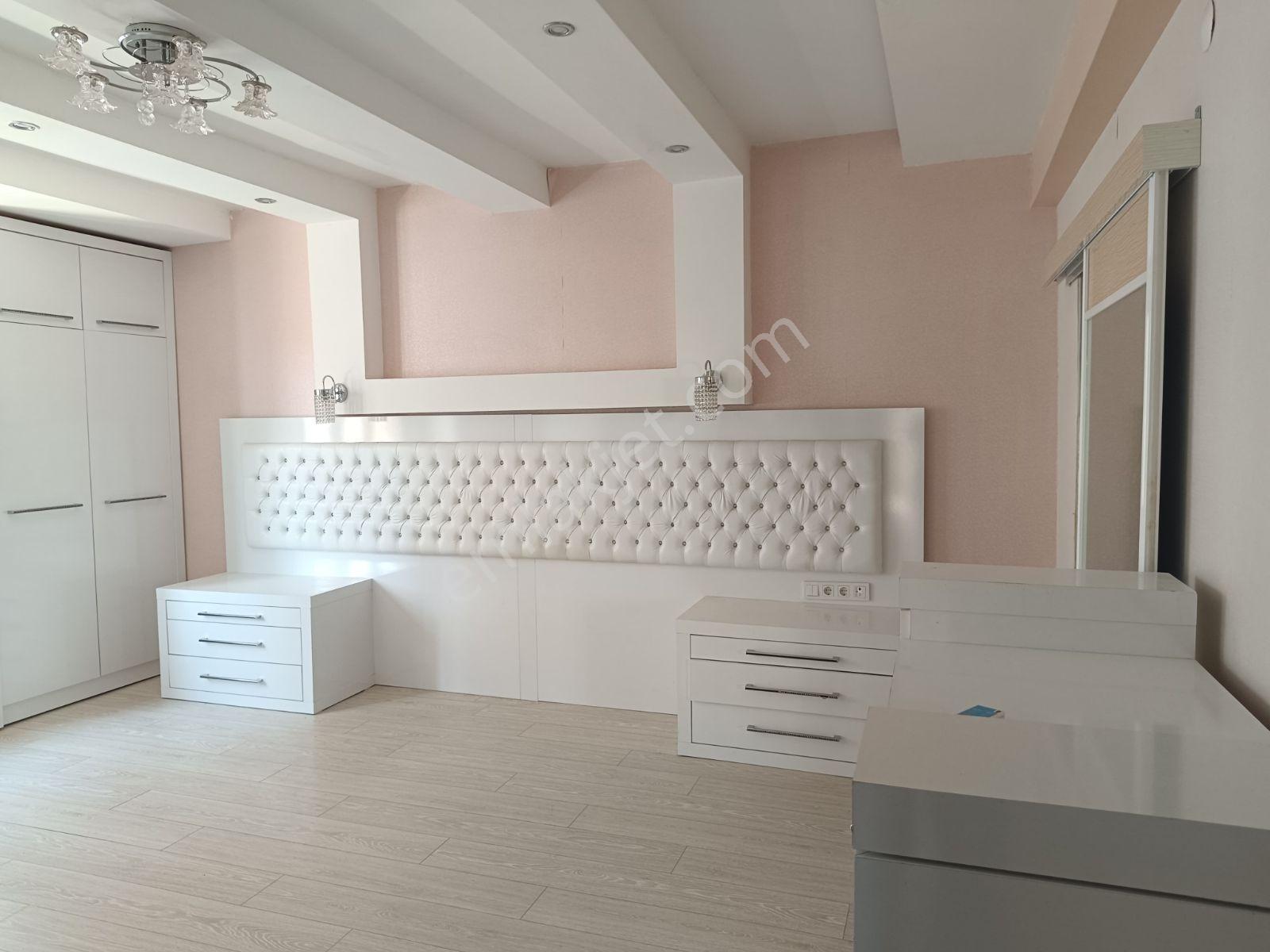 Adil Emlak'tan Acil Satılık Cumhuriyet Mh 4+1 Daire — fotoğraf 26