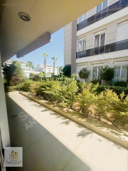 Güzeloba Kapalı Otoparklı Havuzlu Site İçerisinde 2+1 — fotoğraf 6