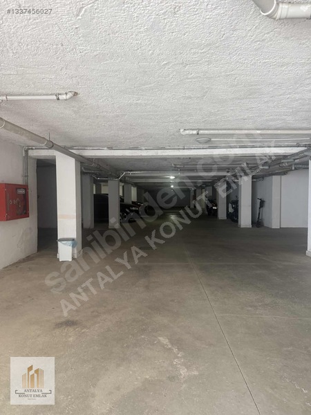 Güzeloba Kapalı Otoparklı Havuzlu Site İçerisinde 2+1 — fotoğraf 30