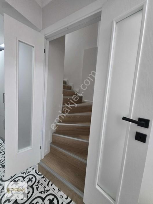 Gaziosmanpaşada Satılık 4+1 Dubleks — fotoğraf 19