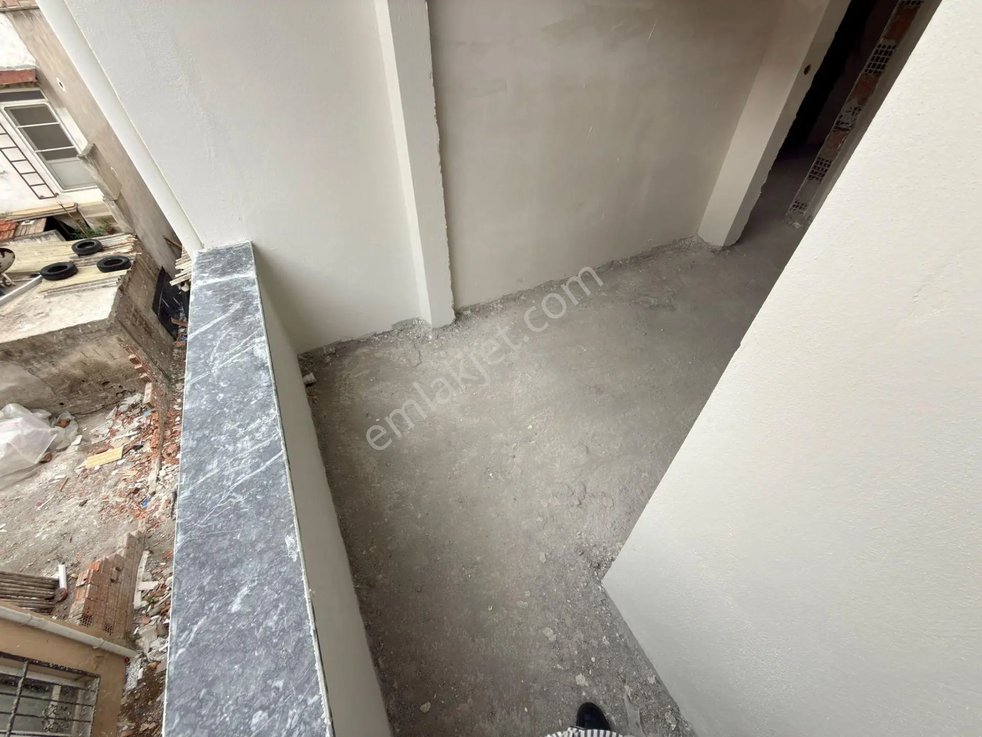 Sadece Yüksel'de Arakat 1 Aya Teslim Ayrı Mutfaklı 2+1 Daire — fotoğraf 11