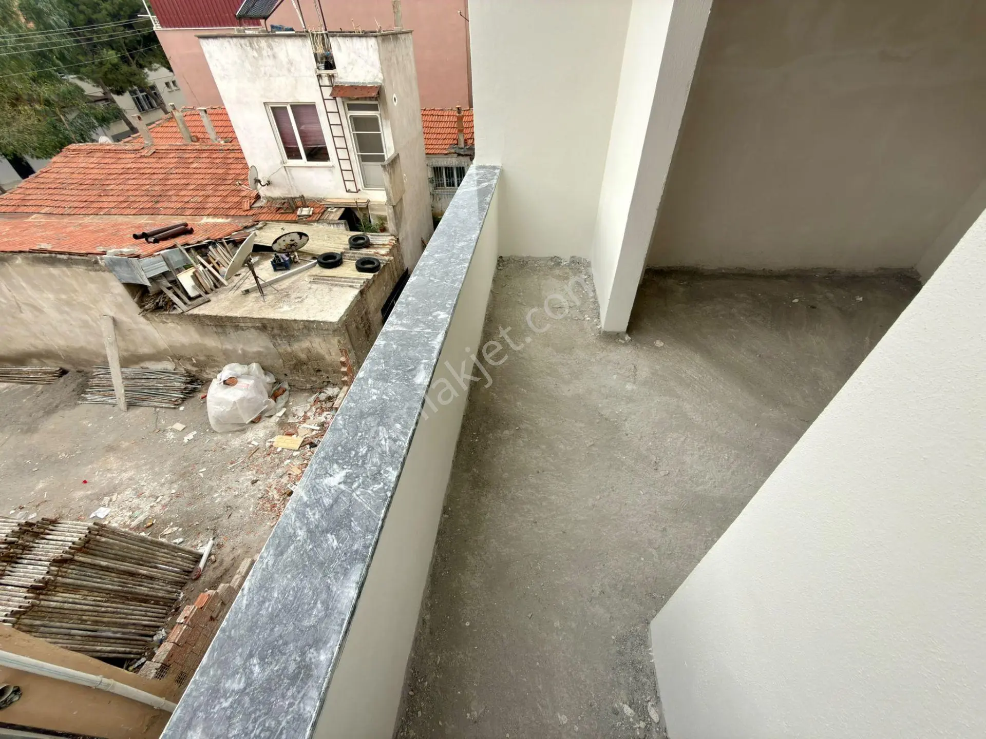 Sadece Yüksel'de Arakat 1 Aya Teslim Ayrı Mutfaklı 2+1 Daire — fotoğraf 18