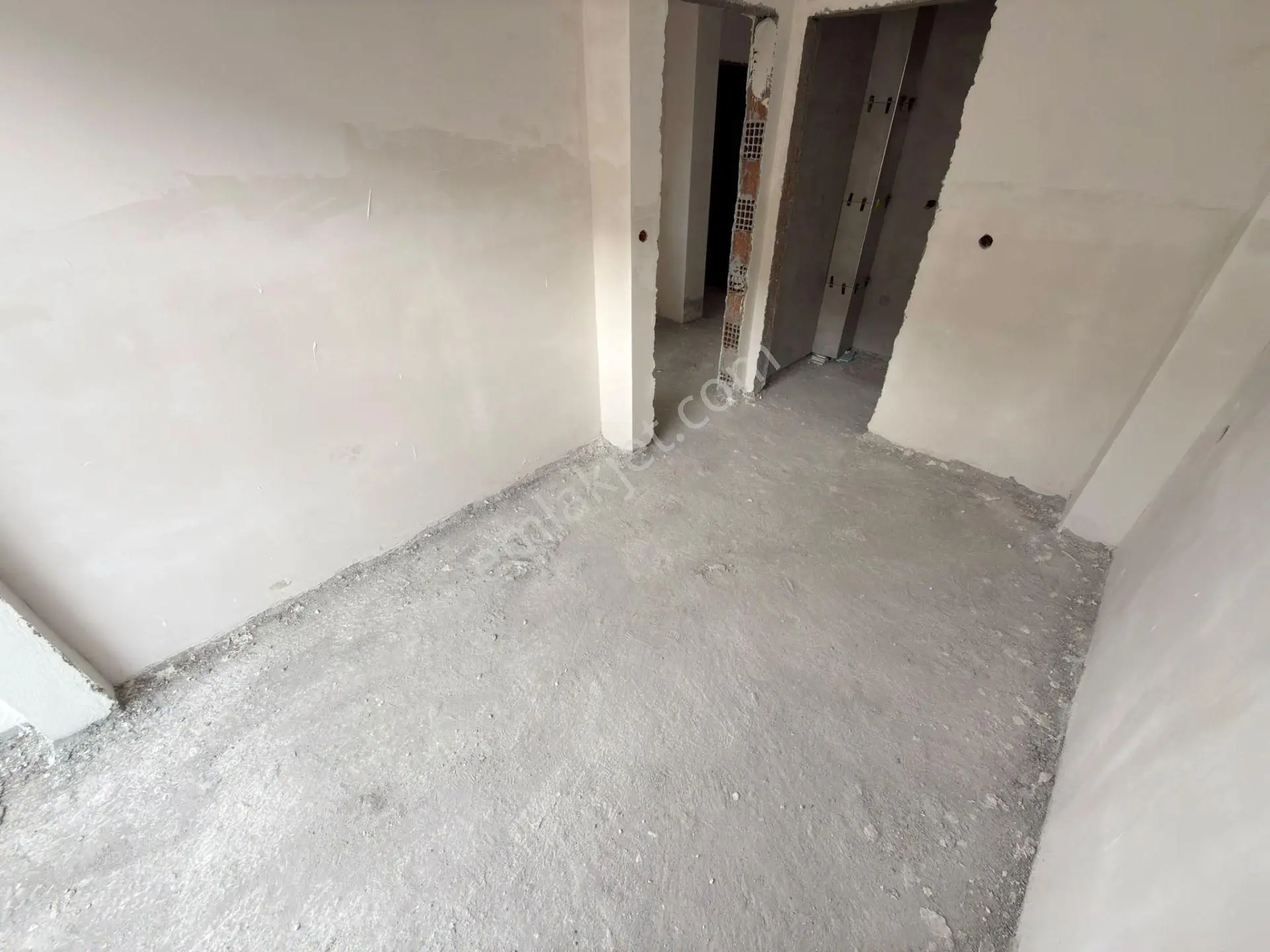Sadece Yüksel'de Arakat 1 Aya Teslim Ayrı Mutfaklı 2+1 Daire — fotoğraf 19