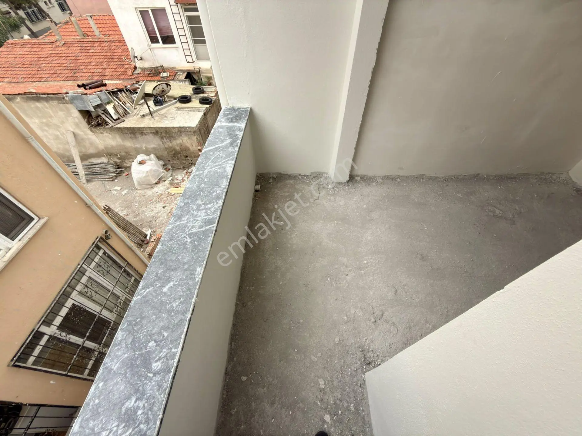 Sadece Yüksel'de Arakat 1 Aya Teslim Ayrı Mutfaklı 2+1 Daire — fotoğraf 21