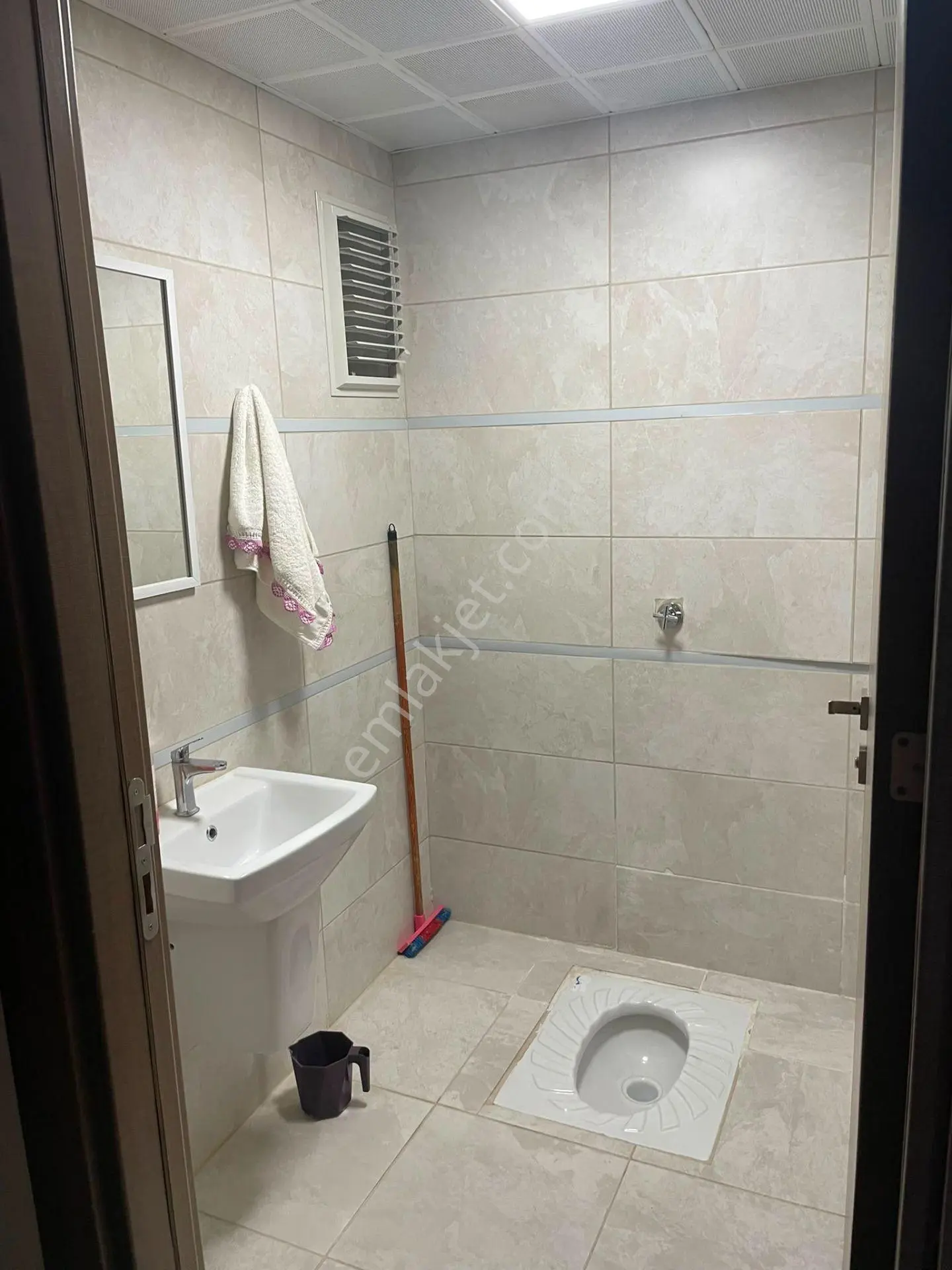 Doğukan Real Estate | Çatalçeşme Tokide 2+1 Giriş Kat Satılık Daire — fotoğraf 6