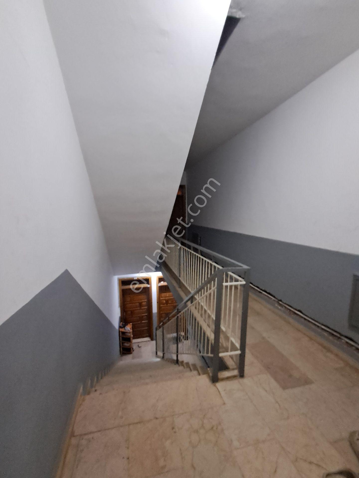 3+1 Satılık Ayrı Mutfak Daire — fotoğraf 35